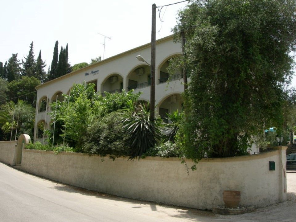 Villa Karmar Hotel Apartments Dassia  Exterior foto