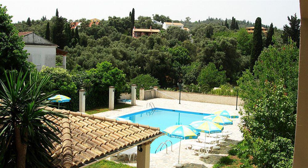 Villa Karmar Hotel Apartments Dassia  Exterior foto